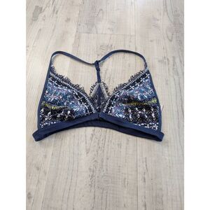 Victoria's Secret Body By Victoria Bralette size small navy‎ blue lace Racerback